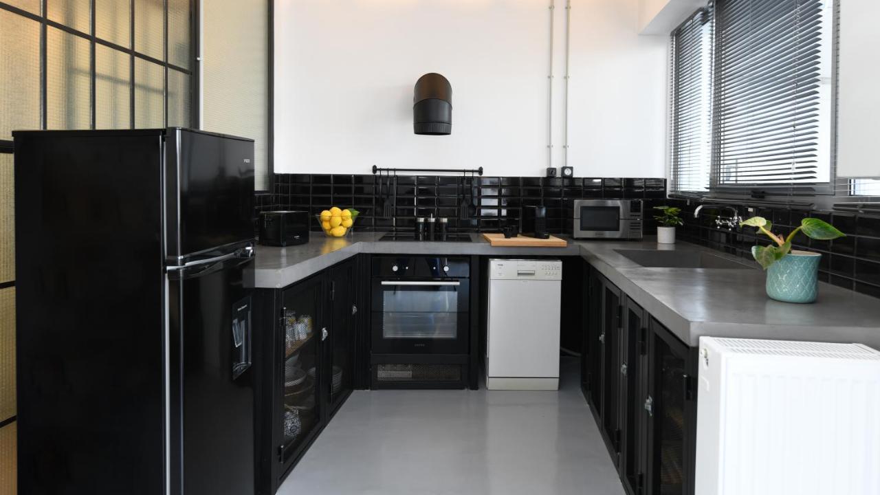 Monastiraki #Wallsfree Citycenter- Unspoiled Athens Apartments Exterior foto
